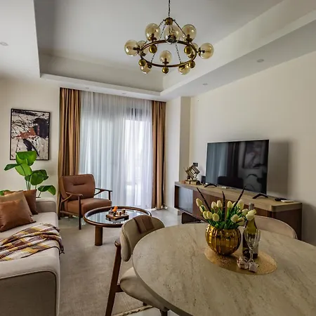 Sea & Mountain View Huge Terrace Apartman *