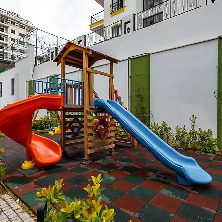 Sea & Mountain View Huge Terrace Apartman Alanya