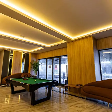 Sea & Mountain View Huge Terrace Apartman Alanya