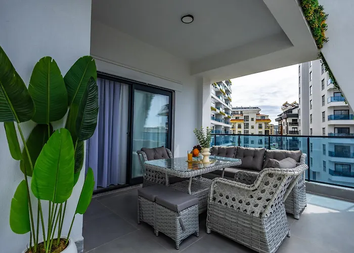 Sea & Mountain View Huge Terrace Ocean Apartman *